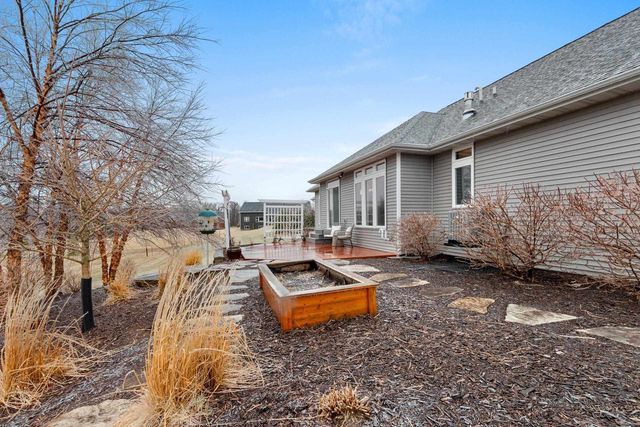 2875 STONE CREEK CIRCLE, Suamico, WI 54313