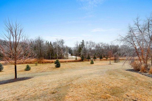 2875 STONE CREEK CIRCLE, Suamico, WI 54313