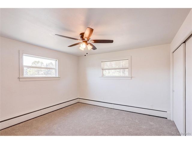 240 22nd Avenue Ct, Greeley, CO 80631