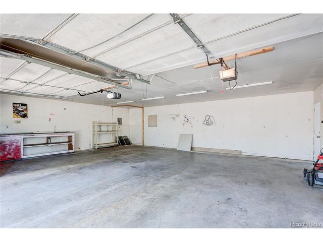 240 22nd Avenue Ct, Greeley, CO 80631