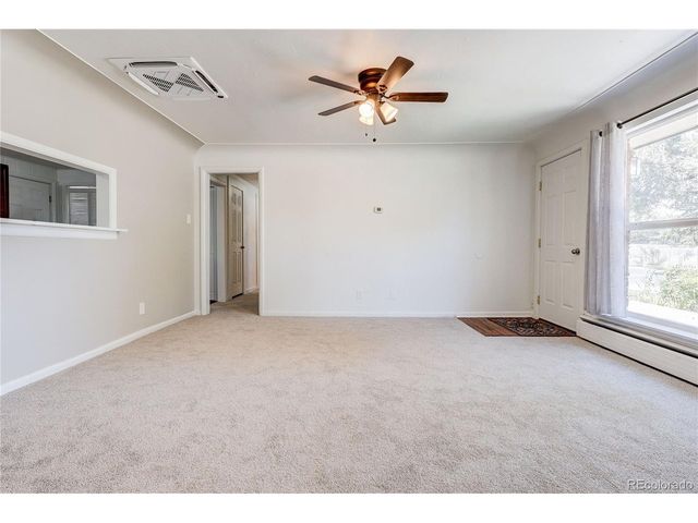 240 22nd Avenue Ct, Greeley, CO 80631