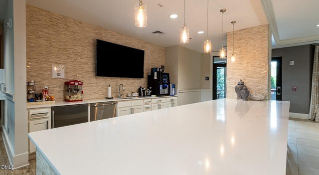 260 Leigh Farm Road B5, Durham, NC 27707