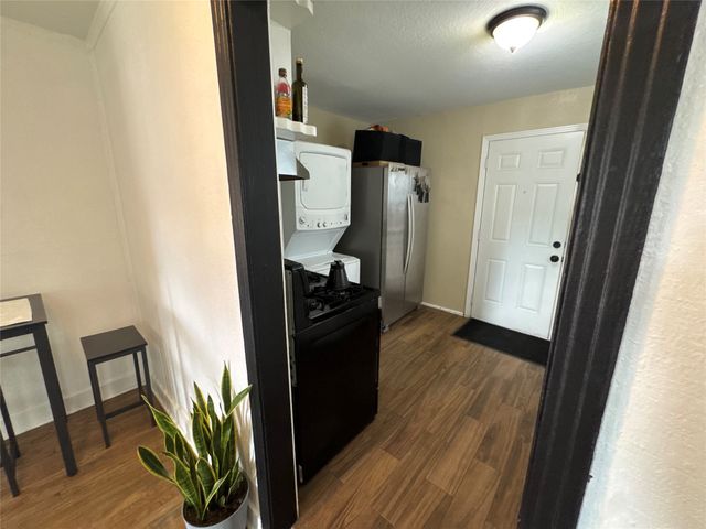 2454 Lea Crest Drive, Dallas, TX 75216