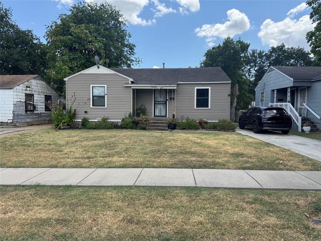 2454 Lea Crest Drive, Dallas, TX 75216