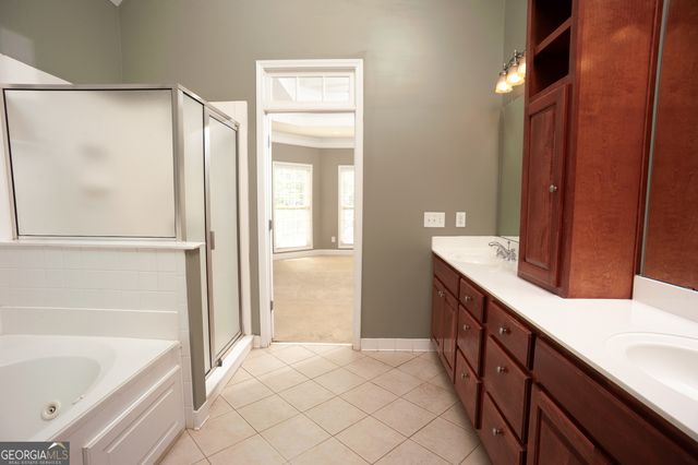 6520 Riada Court, Mcdonough, GA 30253