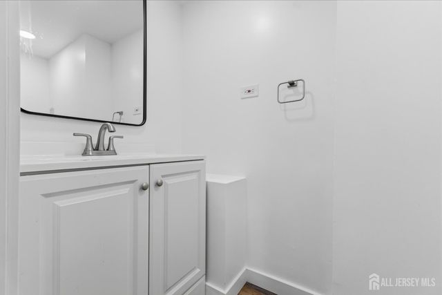12 Daniel Road, Spotswood, NJ 08884