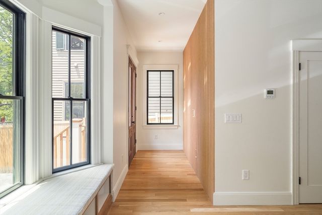 11 Mt. Auburn Street 11, Cambridge, MA 02138