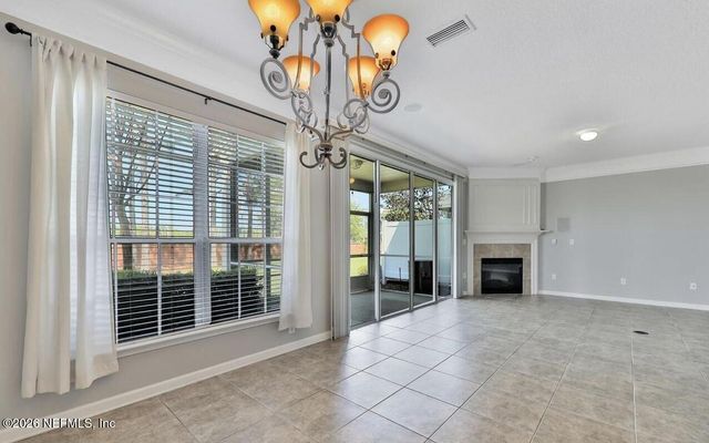11225 N CASTLEMAIN Circle, Jacksonville, FL 32256