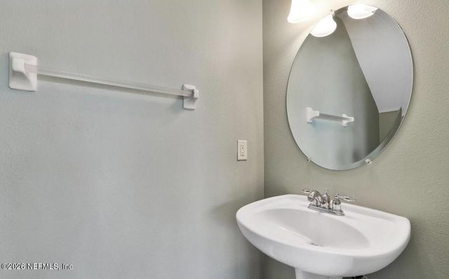 11225 N CASTLEMAIN Circle, Jacksonville, FL 32256