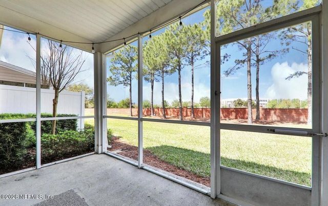 11225 N CASTLEMAIN Circle, Jacksonville, FL 32256
