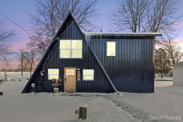 259 Ivason Drive, Stanton, MI 48888