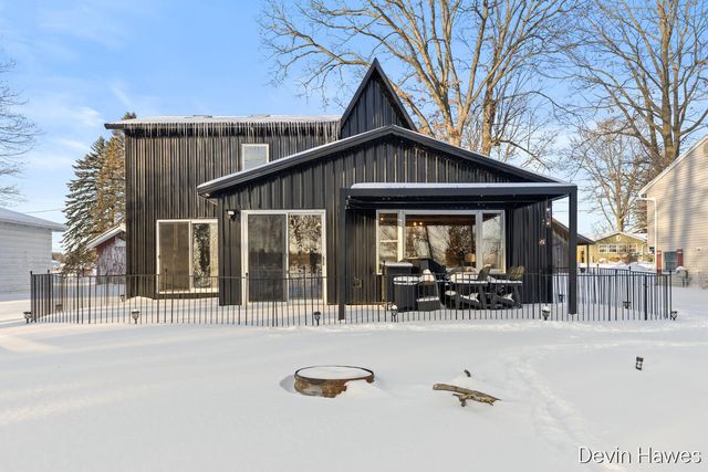 259 Ivason Drive, Stanton, MI 48888