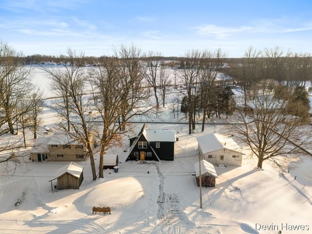 259 Ivason Drive, Stanton, MI 48888