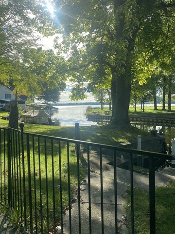 259 Ivason Drive, Stanton, MI 48888