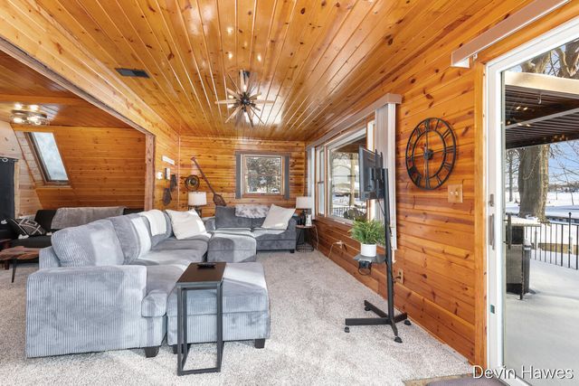 259 Ivason Drive, Stanton, MI 48888