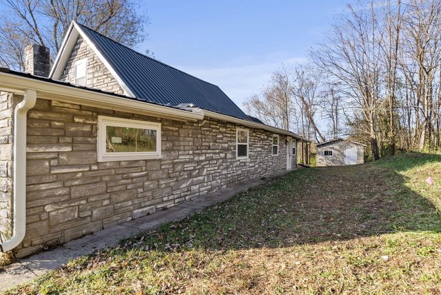 105 Johnson Street, Somerset, KY 42501