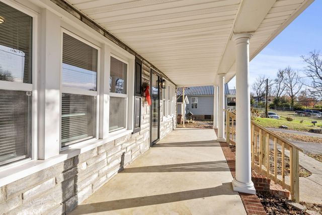 105 Johnson Street, Somerset, KY 42501