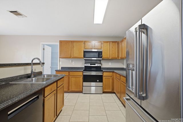 510 Limestone Flat, San Antonio, TX 78251