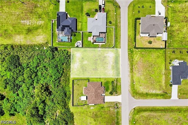 3518 NW 39th LN, Cape Coral, FL 33993