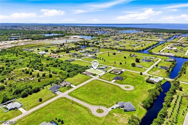 3518 NW 39th LN, Cape Coral, FL 33993