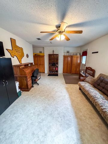 444 County Road 4104, Daingerfield, TX 75638