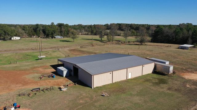 444 County Road 4104, Daingerfield, TX 75638