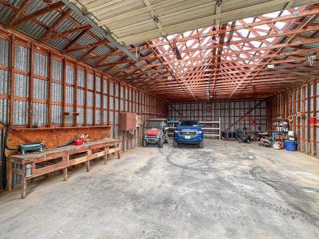 444 County Road 4104, Daingerfield, TX 75638