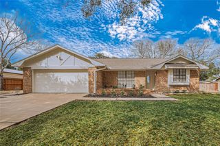127 Wild Phlox Drive, Bellville, TX 77418