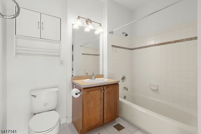 24 Ave At Port Imperial 232, West New York Town, NJ 07093