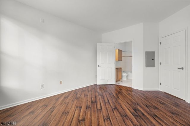 24 Ave At Port Imperial 232, West New York Town, NJ 07093