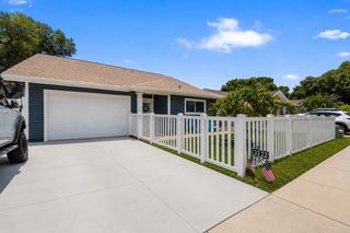 3122 WHISPERING DRIVE N, Largo, FL 33771