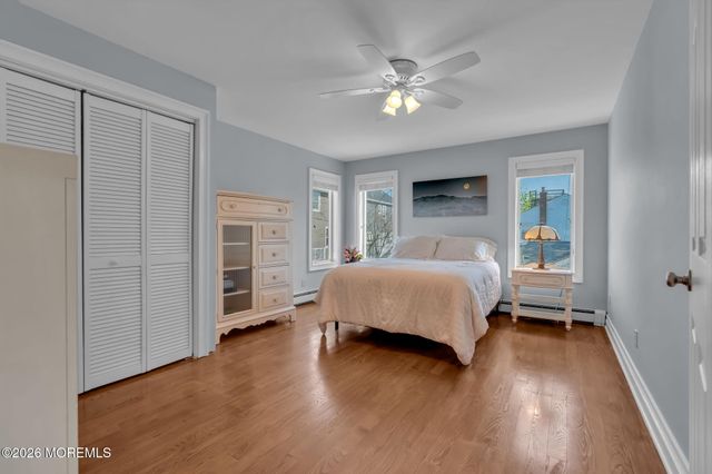 9 Hegel Place, Middletown, NJ 07748