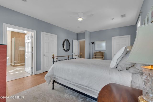 9 Hegel Place, Middletown, NJ 07748