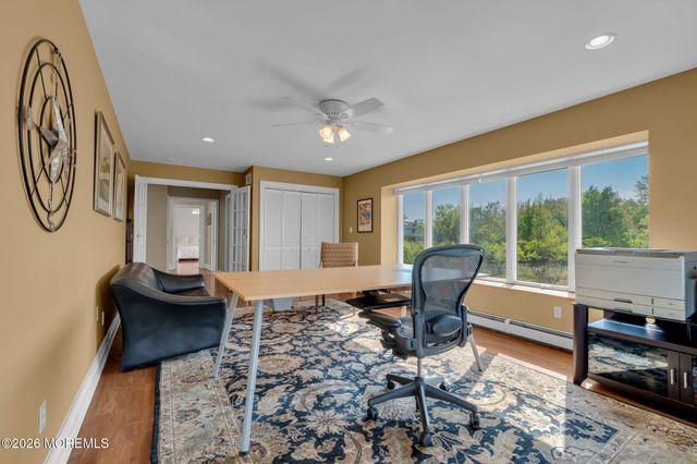 9 Hegel Place, Middletown, NJ 07748