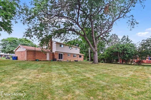 12763 Grace Ct Court, Grand Blanc, MI 48439