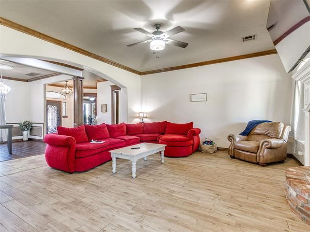 1350 E Angel Fire Terrace, Mustang, OK 73064