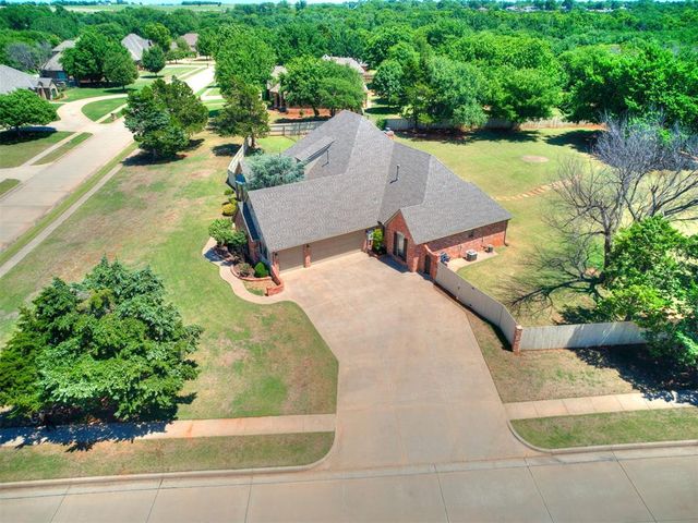 1350 E Angel Fire Terrace, Mustang, OK 73064