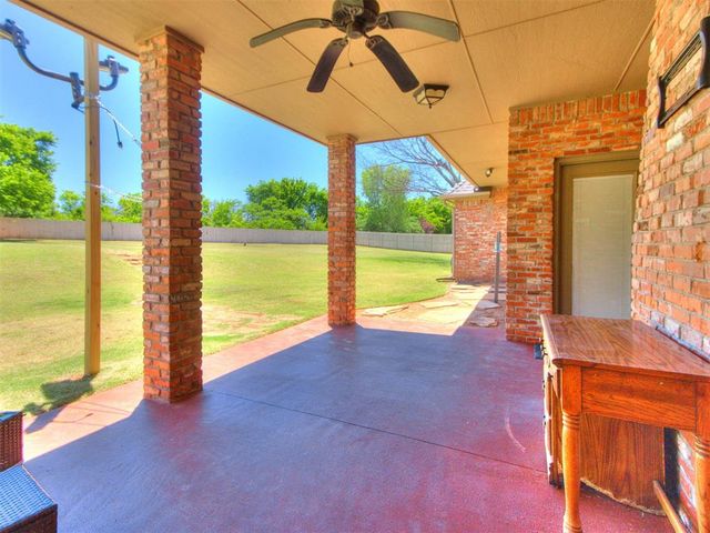 1350 E Angel Fire Terrace, Mustang, OK 73064
