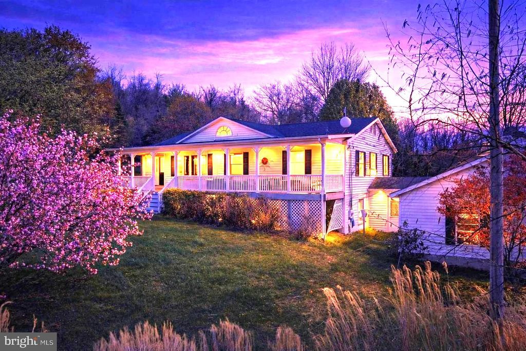 1049 LAUREL GROVE RD, Winchester, VA 22602