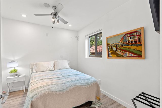 3305 NE 16th Court, Fort Lauderdale, FL 33305