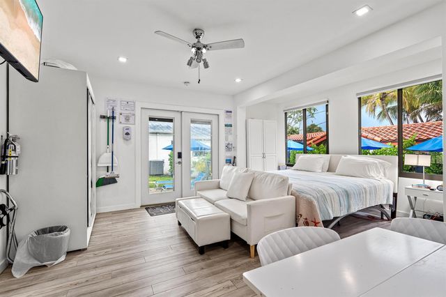 3305 NE 16th Court, Fort Lauderdale, FL 33305