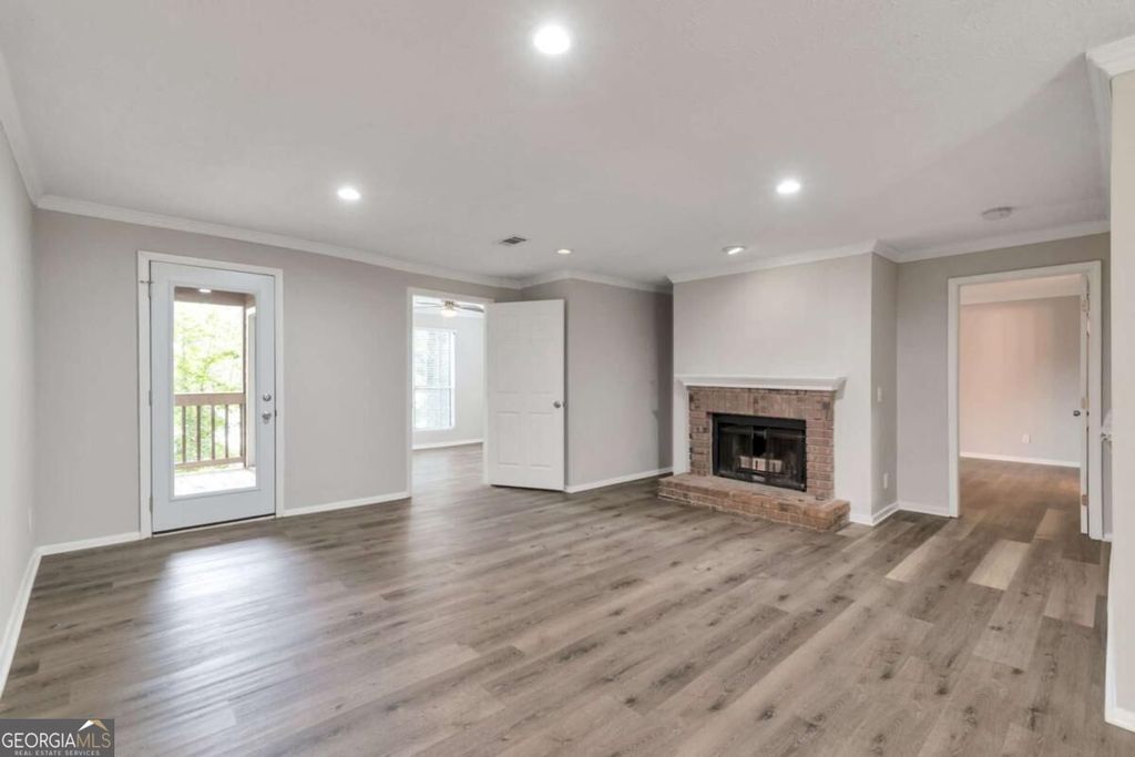 5557 Mountain Springs Circle, Stone Mountain, GA 30088 — photo 4