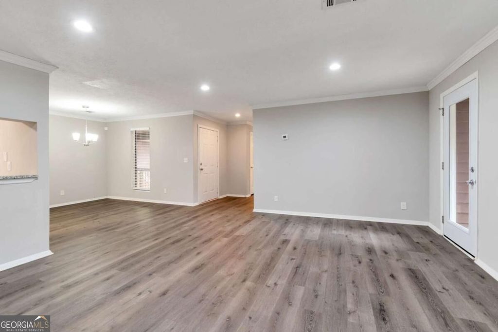 5557 Mountain Springs Circle, Stone Mountain, GA 30088 — photo 5
