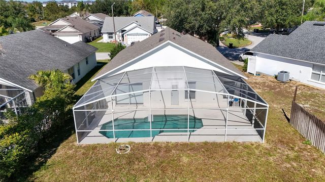 222 LAKE SHORE PARKWAY, Davenport, FL 33896