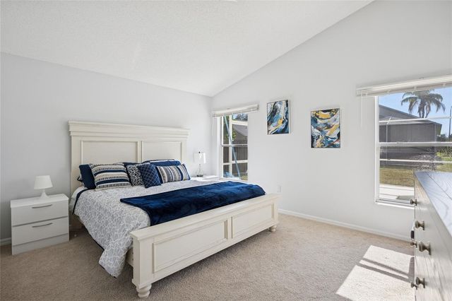 222 LAKE SHORE PARKWAY, Davenport, FL 33896