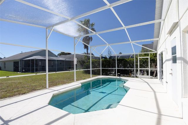 222 LAKE SHORE PARKWAY, Davenport, FL 33896