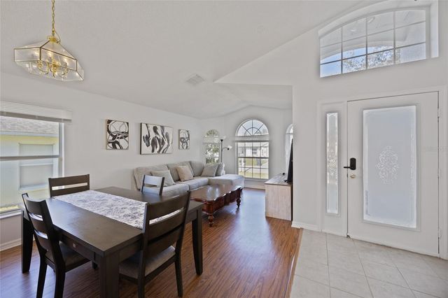 222 LAKE SHORE PARKWAY, Davenport, FL 33896