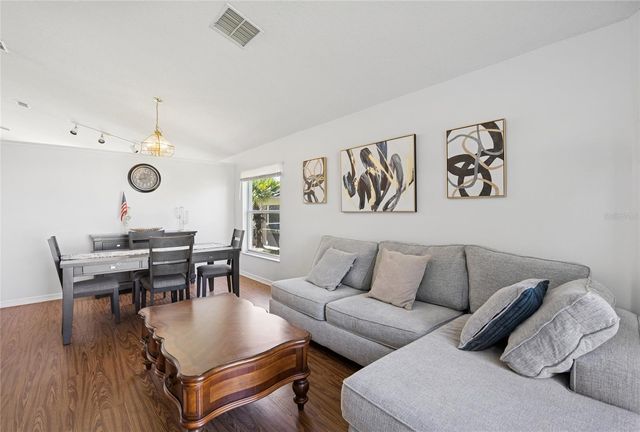 222 LAKE SHORE PARKWAY, Davenport, FL 33896