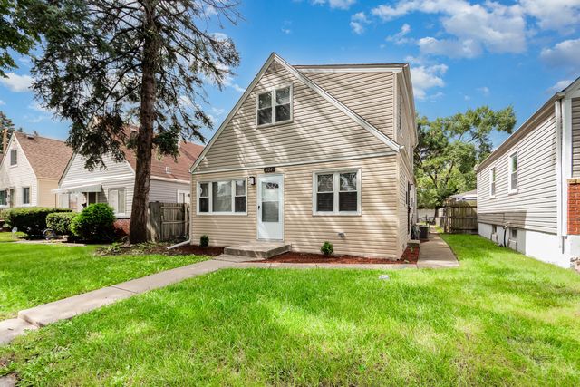 124 46th Avenue, Bellwood, IL 60104