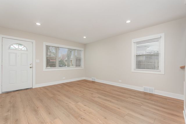 124 46th Avenue, Bellwood, IL 60104